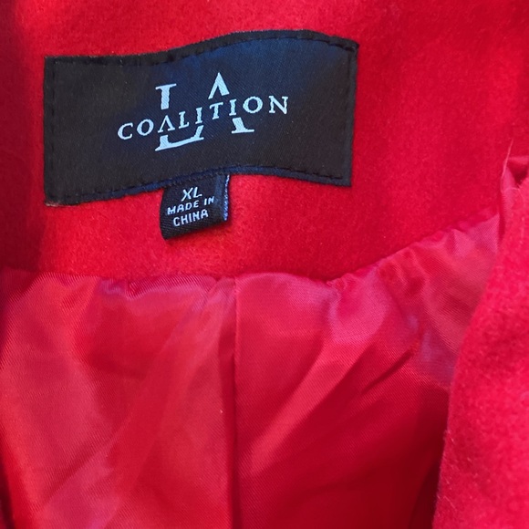 Red XL coat with belt, A line - Picture 4 of 7